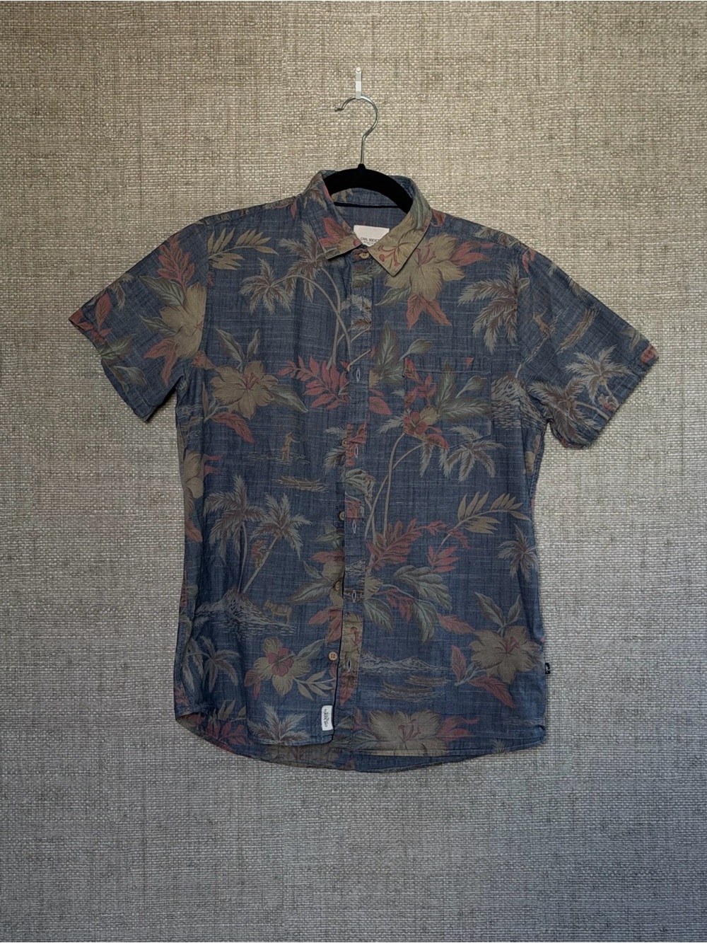 Men's Blue Floral Short-Sleeve Button-Up Shirt